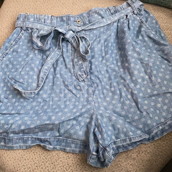 Blue Chambray Polka Dot Paper Bag Shorts - Picture 5 of 8